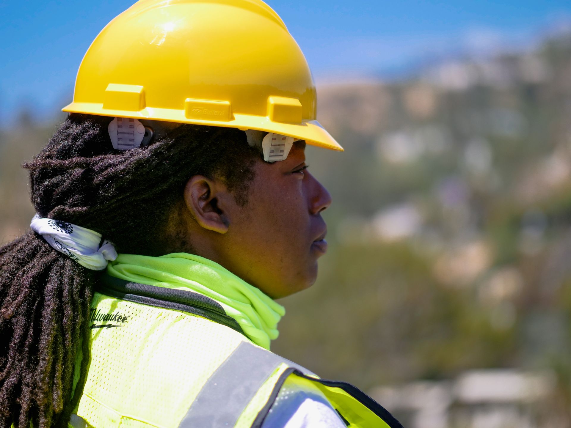Metextra Africa engineer in a yellow hard hat