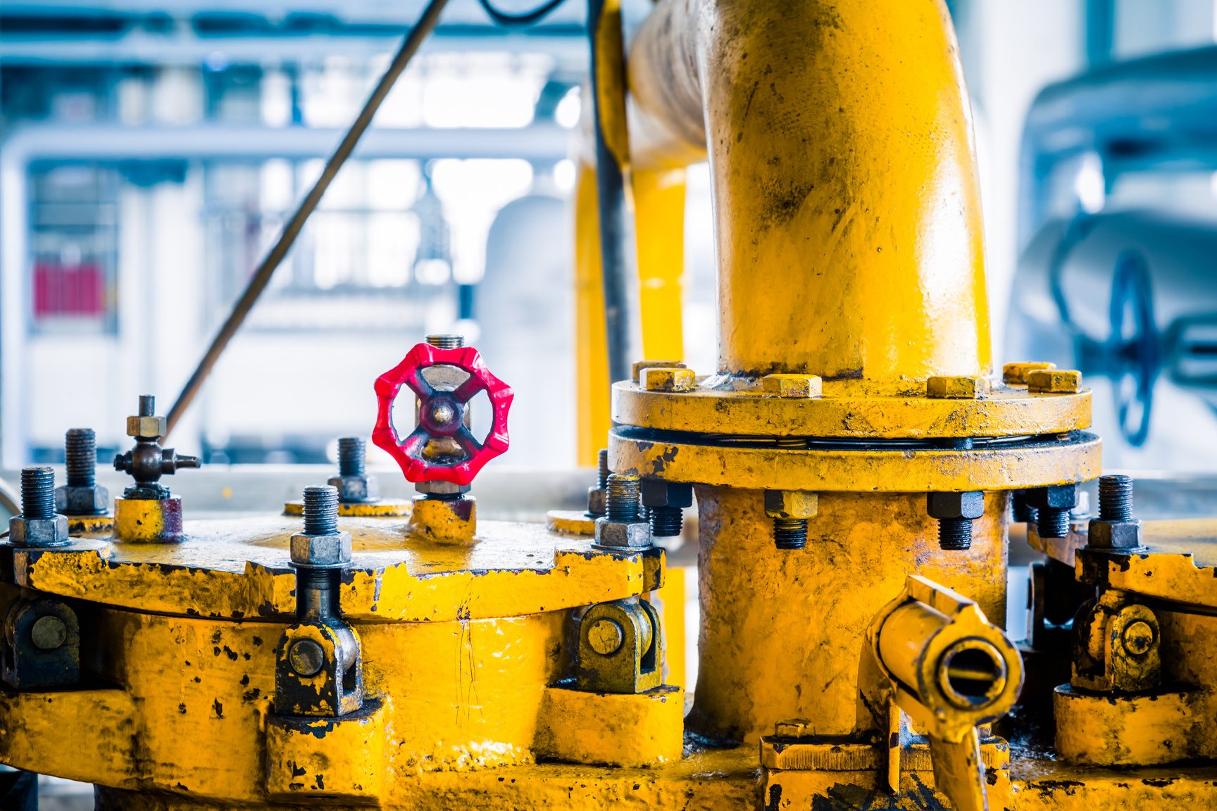 Process pipeline valves and pumps